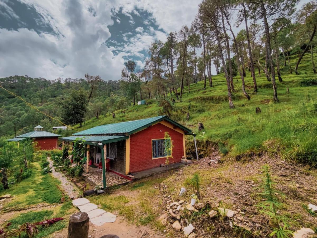 Zenoaks Homestay アルモラ エクステリア 写真