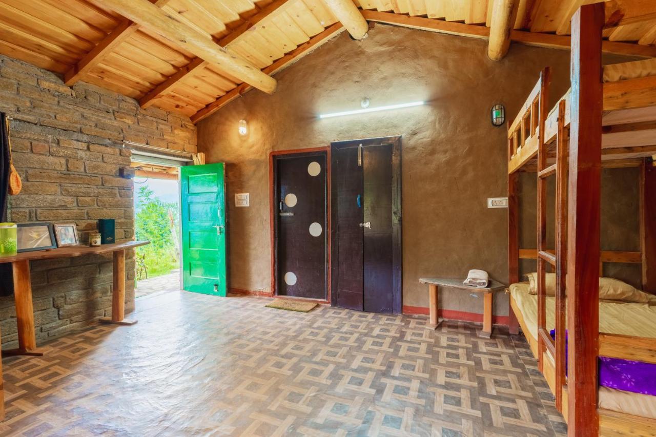 Zenoaks Homestay アルモラ エクステリア 写真