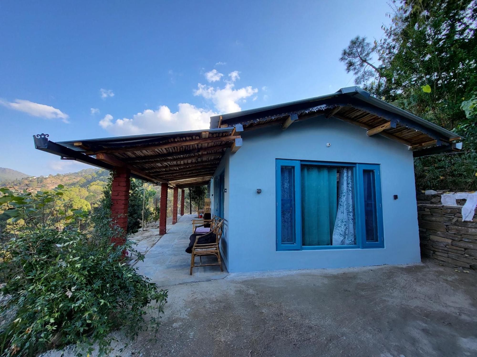 Zenoaks Homestay アルモラ エクステリア 写真