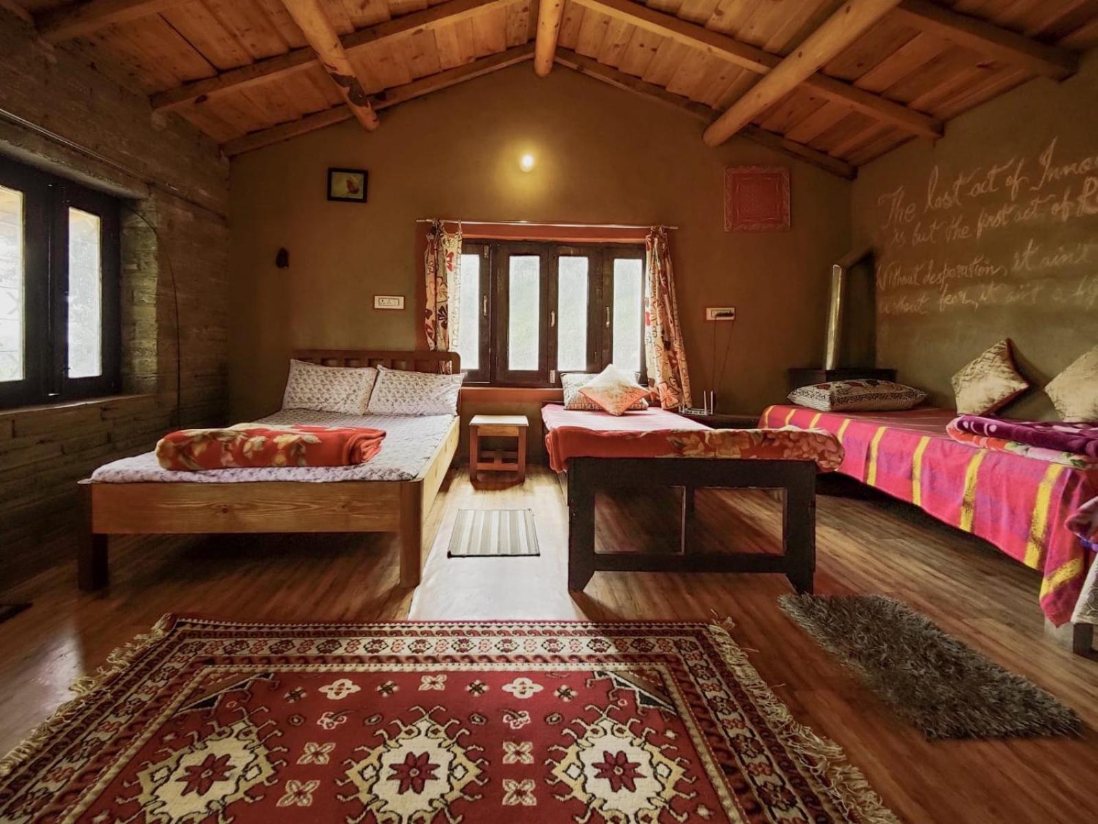 Zenoaks Homestay アルモラ 部屋 写真